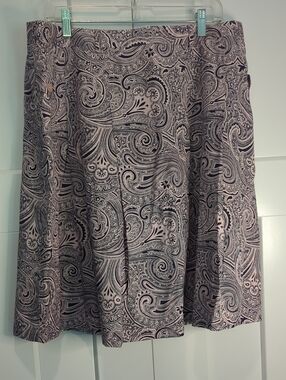 Liz Claiborne Pink and Navy Lined Paisley Pleated Skirt Size 16